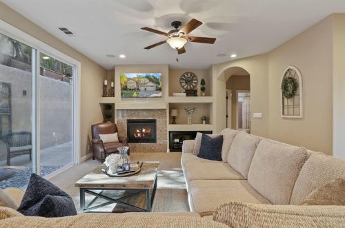 1238 River Pointe Dr, Lodi CA  95240-0564 exterior