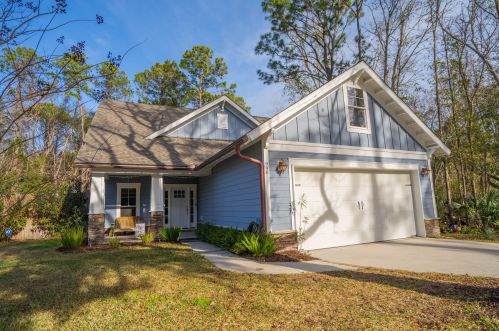 996 Theodore Rd, Awendaw, SC 29429-6103