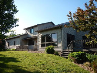 769 Wagner Rd, North Woodbury, OH 44813-8710