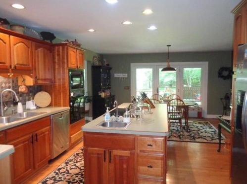 124 Hamburg Rd, Greenville, PA 16125-1517
