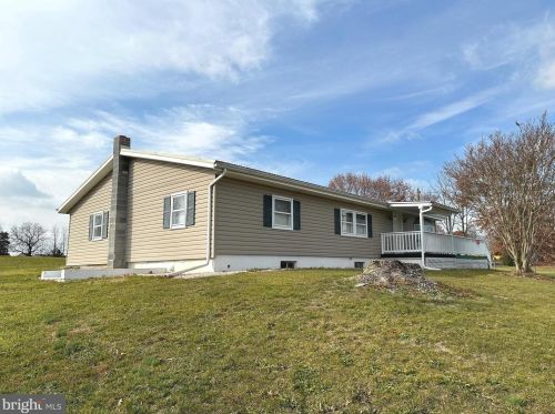 690 Williamson Rd, Upton, PA 17225-9281