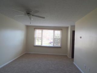 109 Shakespeare Ln, Avon, OH 44011-1923