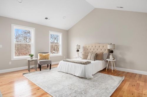 885 Sachem Rd, North Kingstown RI  02852-2147 exterior