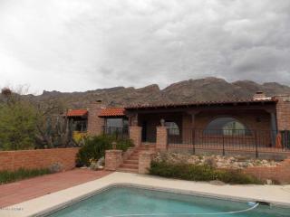 6730 Catalina Ave, Tucson, AZ 85718-1637