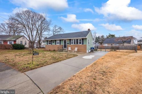 306 Veterans Dr, Palmyra NJ  08065-2319 exterior