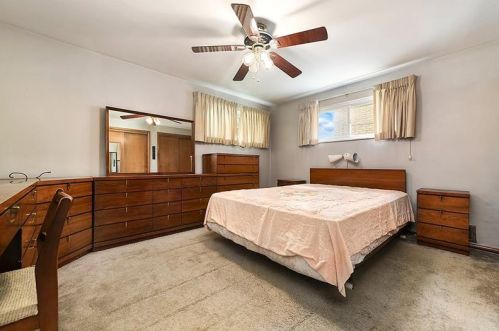 3959 Boulevard Dr, Pittsburgh PA  15217-2619 exterior