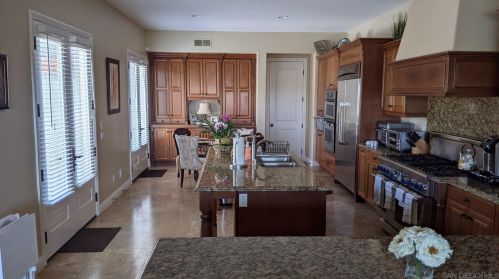 13332 Shadetree Ct, San Diego, CA 92131-4248