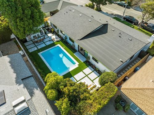12440 Addison St, North Hollywood CA  91607-3546 exterior
