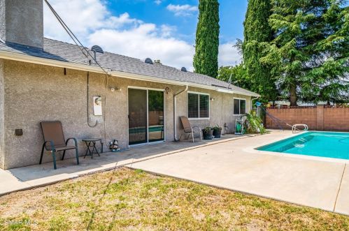 1405 Sorrel St, Simi Valley CA  93065-3338 exterior