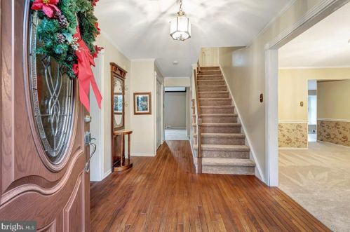 74 Concord Creek Rd, Glen Mills, PA 19342-1242