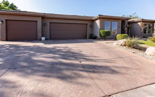 1106 Black Brush Dr, Washington, UT 84780-2568