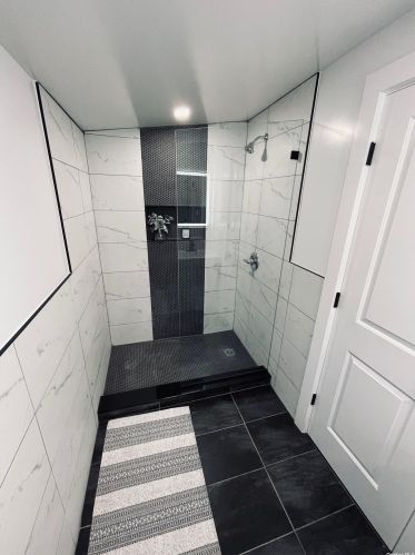 135 Westchester Ave, Babylon NY  11704-2827 exterior