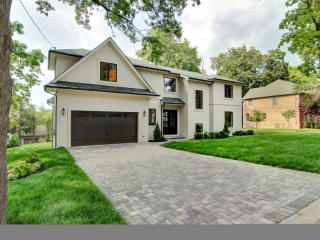 32 Halsey Ln, Closter, NJ 07624-2819