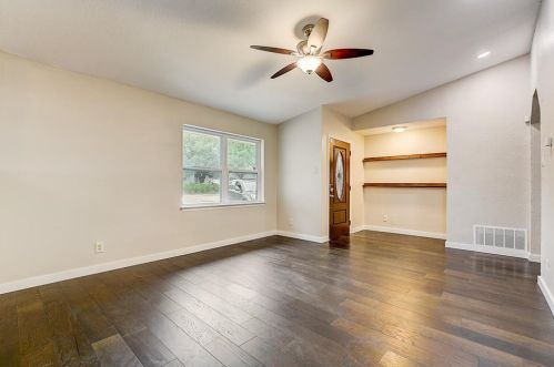 709 Pinehurst Dr, Richardson TX 75080-4113 exterior