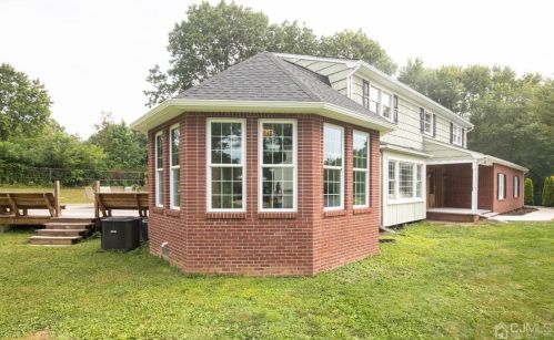 20 Wedgewood Ct, East Brunswick, NJ 08816-2030