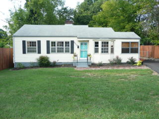 3013 Sanders Dr, Knoxville, TN 37918-1867