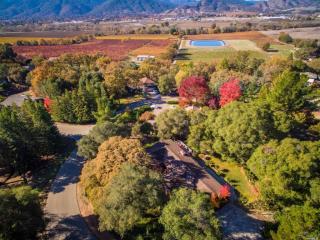 1401 Sequoia Plz, Ukiah CA  95482-3632 exterior