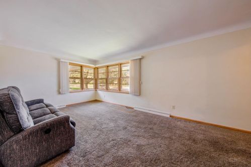 344 25th Ave, Saint Cloud, MN 56303-3733