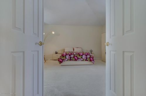 168 La Quinta Ct, Holmdel Village NJ  07733-2536 exterior