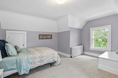 1051 Spaight St, Madison WI 53703-3701 exterior