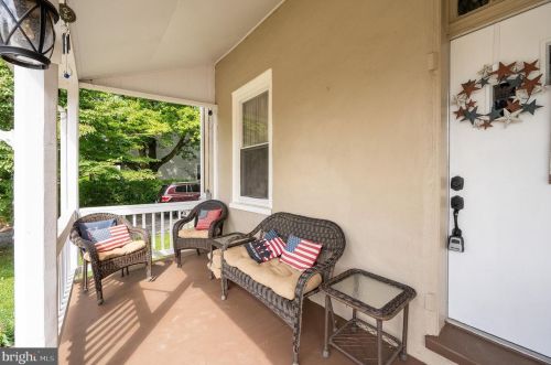 423 Valley Ave, Steelville, PA 19310