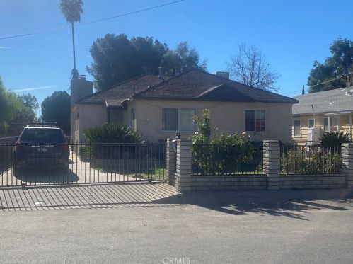 1357 Hillside Dr, San Bernardino CA  92404-5554 exterior