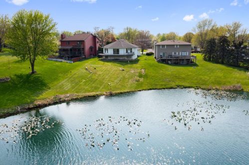 4156 Oakmont, Crown Point IN 46307-8958 exterior