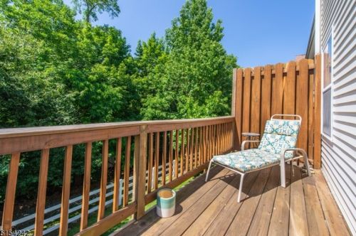 411 Boulder Ridge Dr, Dover NJ  07869-1637 exterior