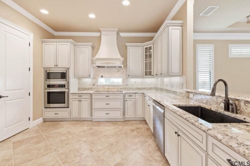 707 Woodbridge Ct, Ormond Beach FL  32174-1032 exterior