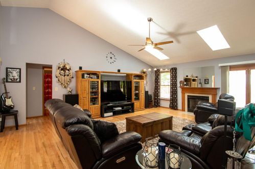 245 Key Blvd, Pataskala OH  43062-8121 exterior