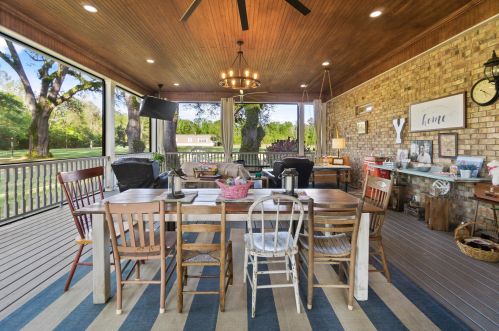 1360 State Park Rd, Sunny Hills FL  32428-6067 exterior