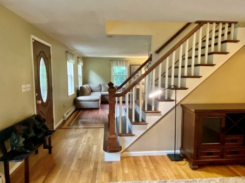 22 Settlers Ln, Salem NH  03079-1253 exterior