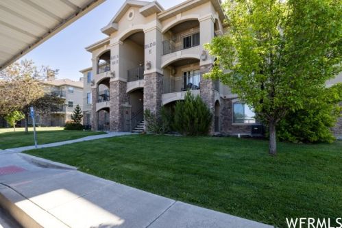 825 90, Vernal UT  84078-4414 exterior
