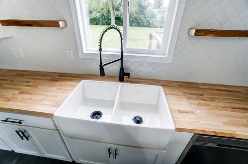 1410 White Rd, Darbydale OH  43123-8997 exterior