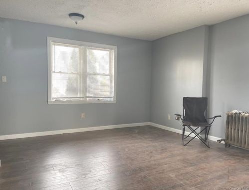 412 6th Ave, Mount Vernon, NY 10550-4420