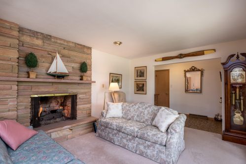 7850 5 Ave, Kenosha WI 53143-6101 exterior