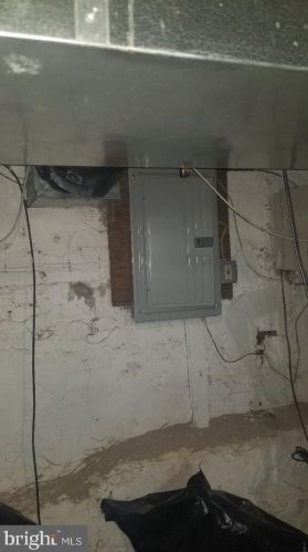 1100 Green St, Norristown PA  19401-3806 exterior