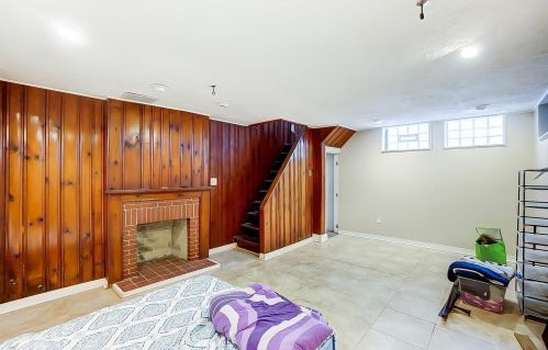 2933 Feltz Ave, Cincinnati OH  45211-4923 exterior