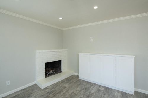 498 Cloverland Way, Valley Home CA 95361-2604 exterior