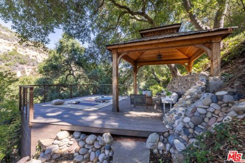 1125 Old Topanga Canyon Rd, Topanga CA  90290-3825 exterior