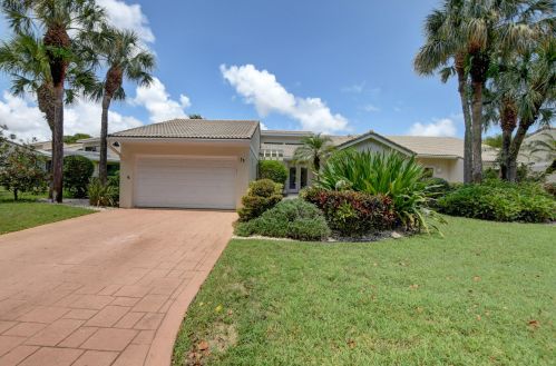 75 Hampshire Ln, Boynton Beach, FL 33436-7416