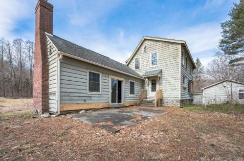 56 Porter Hill Rd, Bethlehem, CT 06751-2306