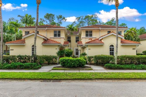 2001 Tarpon Bay Blvd, Naples, FL