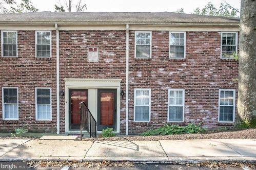 132 Ardwick Ter, Lansdale PA 19446-4925 exterior