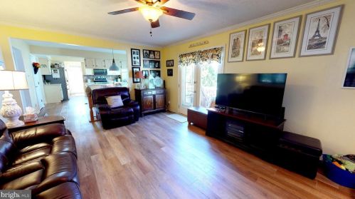 739 Henderson Rd, Lumberton Township NJ  08048-4613 exterior