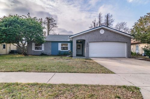 8142 Royal Hart Dr, New Port Richey, FL 34653-5056
