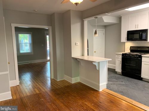 407 Geddes St, Wilmington DE  19805-3716 exterior