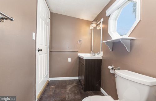 18 Walton St, York Haven PA  17370-8809 exterior