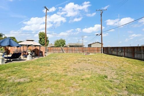 12785 Roswell Ave, Chino CA  91710-3043 exterior