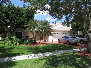 4405 152nd Ave, Hollywood, FL 33027-3356